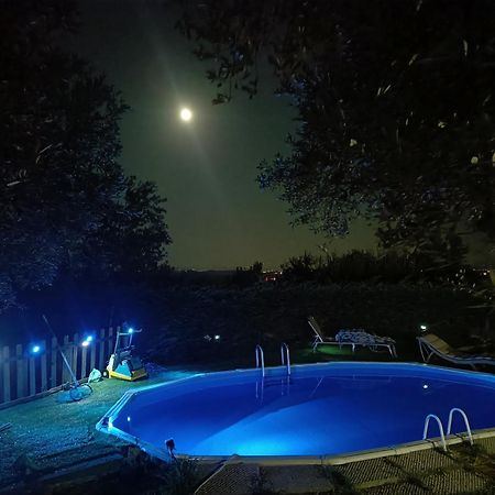Il Borgo Dei Pini Vinci Exterior foto