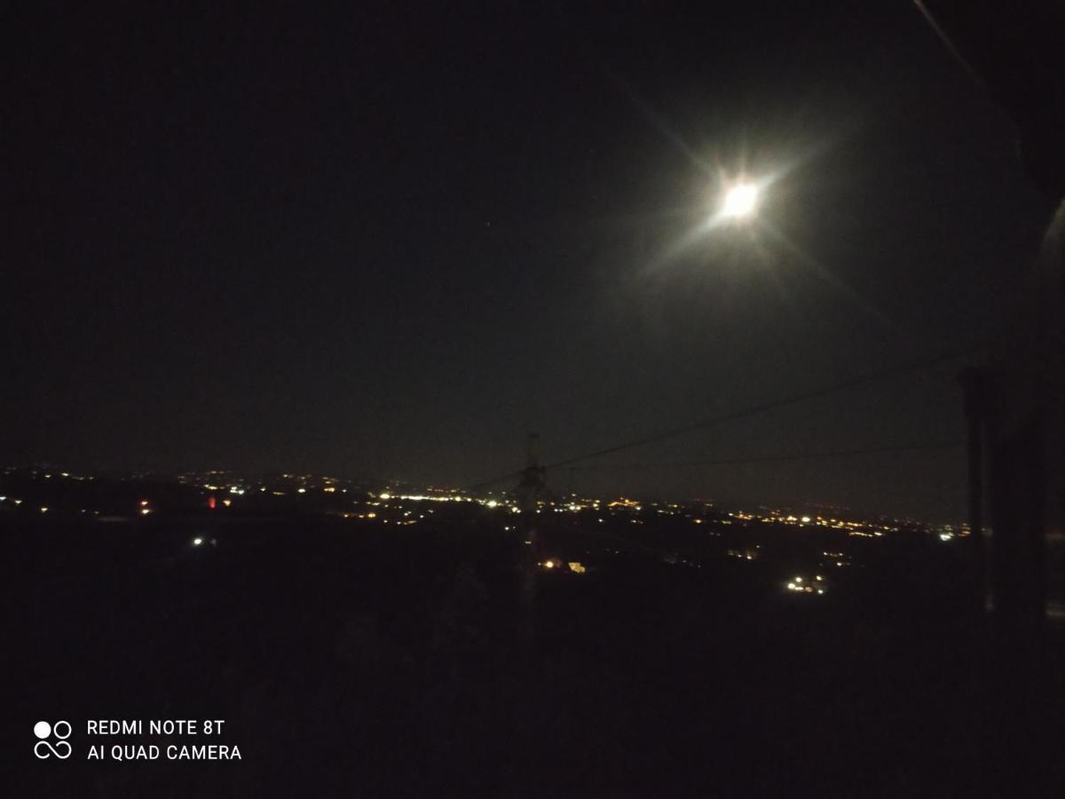 Il Borgo Dei Pini Vinci Exterior foto