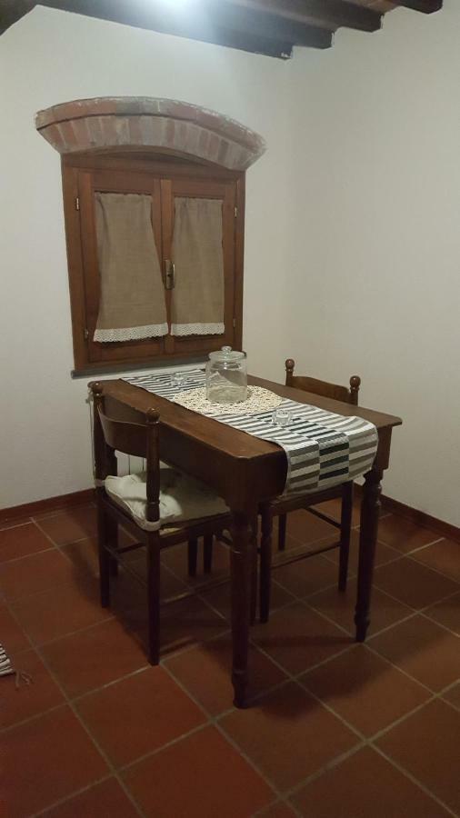 Il Borgo Dei Pini Vinci Exterior foto